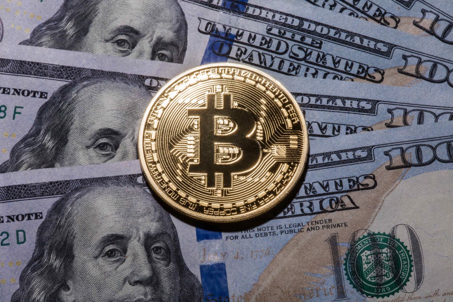 Биткоин