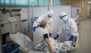 Выжившие: о чем просят пациенты, перенесшие тяжелую форму COVID-19
