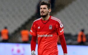 Денис Бойко