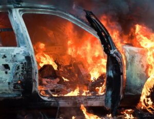 burning_car_1