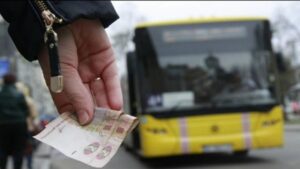 Днепряне требуют не увеличивать цену на проезд в маршрутках