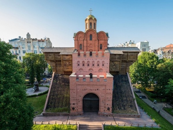 автомобиль