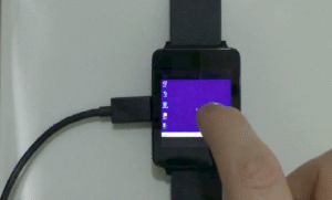 Хакер запустил Windows 7 на 42-миллиметровых умных часах