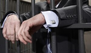 Днепровские налоговики причинили ущерб государству в 119 миллионов