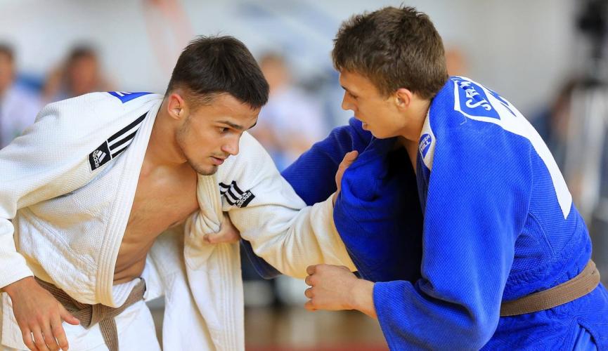 спортсмены