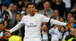 cristianoronaldo-celebrates140427bbp940_2