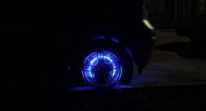 10-колесный автомобиль