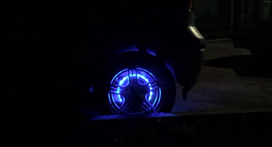 10-колесный автомобиль