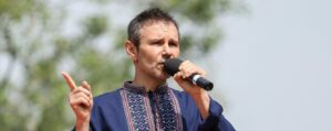 Стало известно, кто финансирует партию Вакарчука