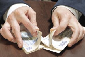 гривна руки