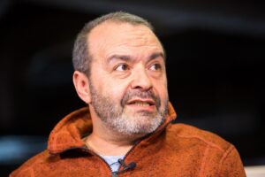 delfi-tv-konferencijoje-rusu-satyrikas-v-senderovicius-73603248