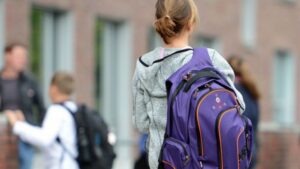 Родителям было наплевать: в Днепре школьницы не было дома 4 месяца