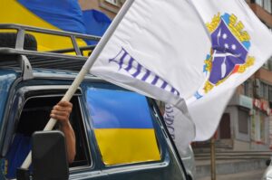 В Днепропетровске на 300 улицах заменят таблички Фото: Dnepr.com