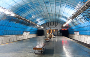 метро