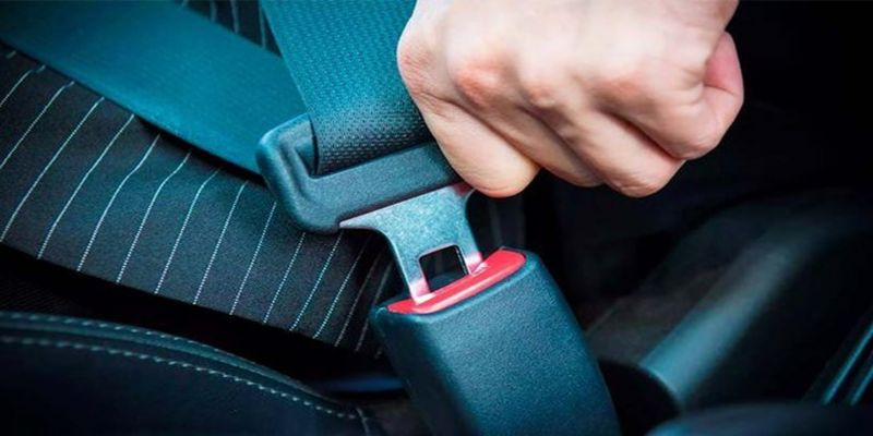 ремень безопасности