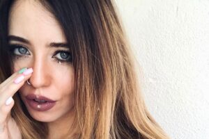Дорофееву жестко раскритиковали за новый клип: “Ты, Надя, – дрянь”