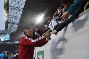 Эдуард Сон: Помочь "Днепру" готовы