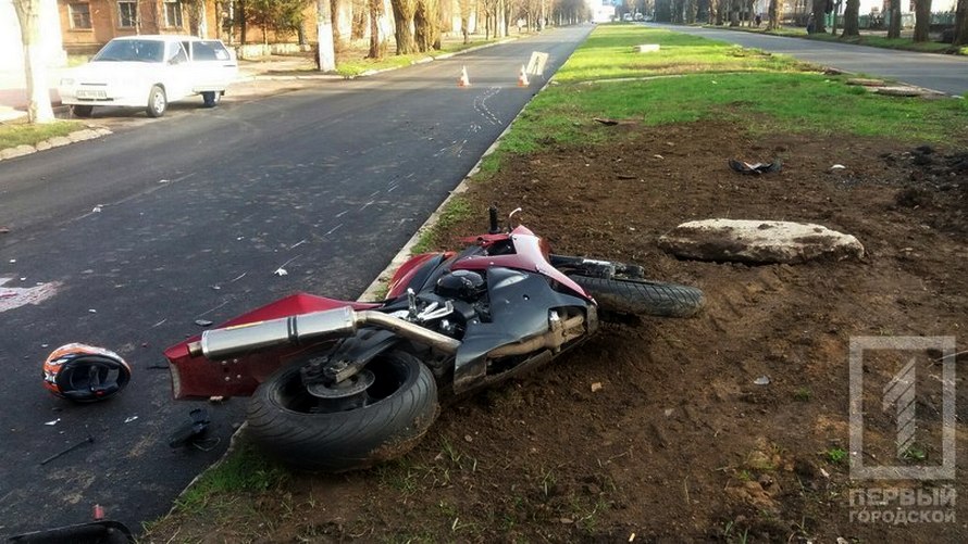 фото http://1tv.kr.ua, мотоциклист