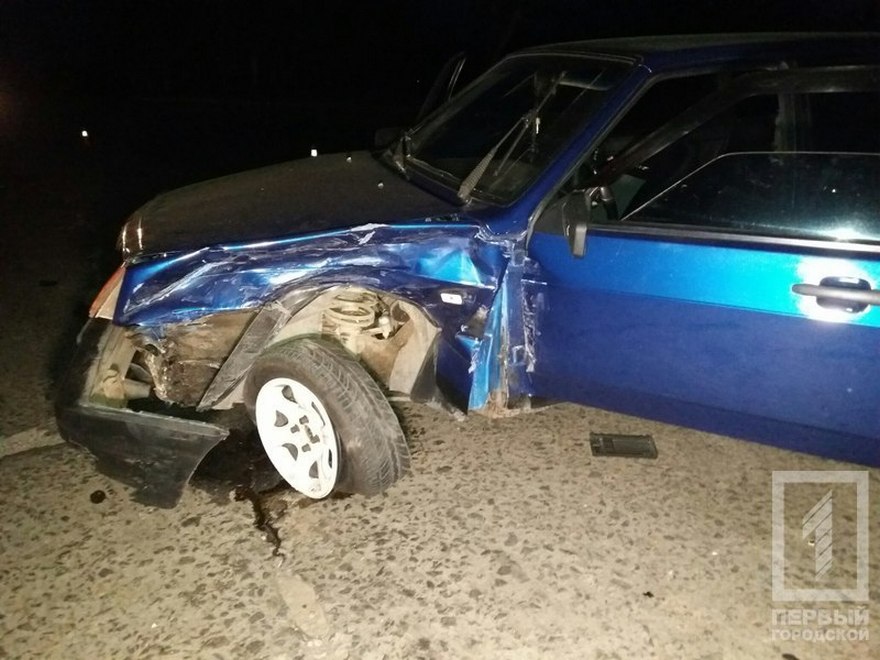 фото http://1tv.kr.ua, ДТП &quot;ВАЗ&quot; и &quot;Toyota&quot;