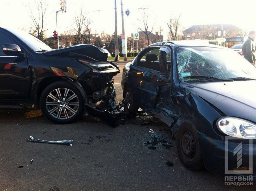 фото http://1tv.kr.ua, ДТП «Lexus»
