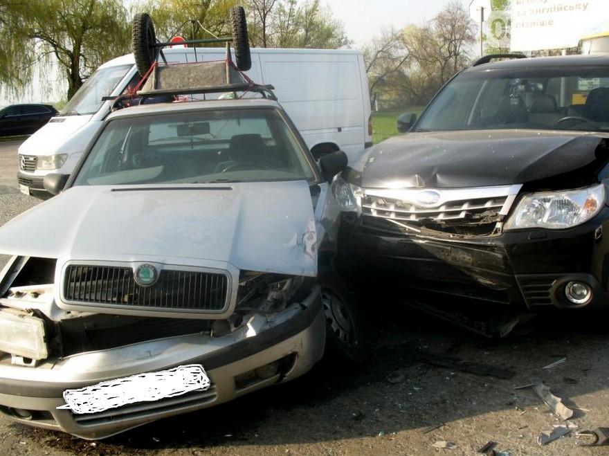 фото 056.ua, ДТП &quot;Subaru Forester&quot; и &quot;Skoda Felicia&quot;