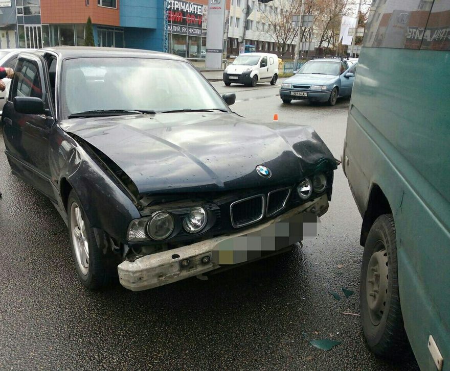 фото полиции, ДТП в Днепре