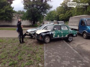 фото 5692.com.ua, ДТП &quot;Ford Focus&quot; и &quot;ВАЗ-2103&quot;