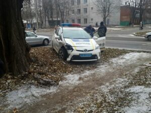фото https://informator.dp.ua, ДТП в Днепре патрульного авто