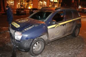 фото https://informator.dp.ua, ДТП патрульный автомобиль