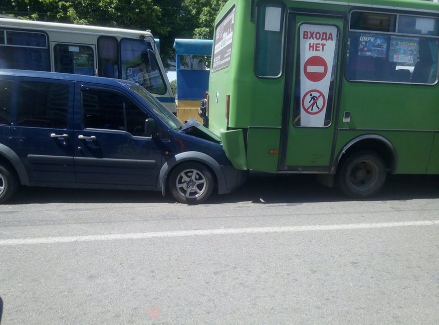 ДТП в Днепре, фото https://informator.dp.ua