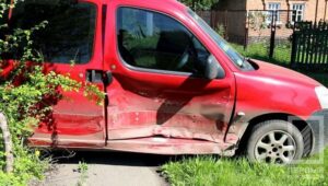 ДТП «Citroen» и «Ford», фото 1tv.kr.ua
