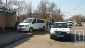 ДТП остановка, фото http://1tv.kr.ua