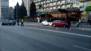 фото 056.ua, ДТП на Набережной