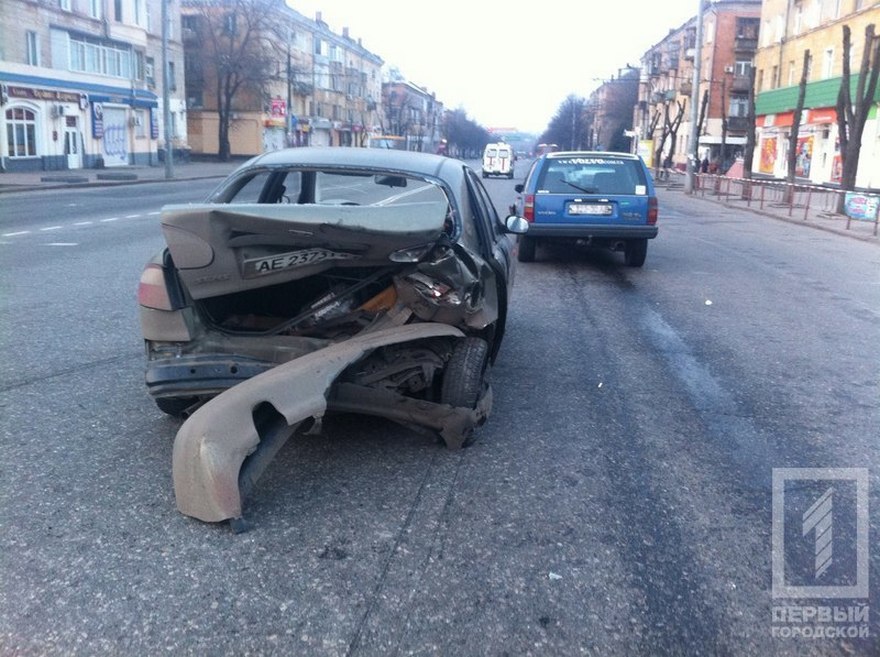 «Volvo» ДТП, фото 1tv.kr.ua