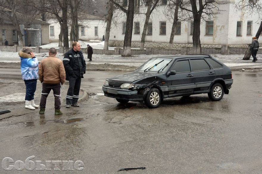 фото http://sobitie.com.ua, ДТП "Таврия" и "Лада"