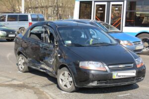 фото https://informator.dp.ua, тройное ДТП в Днепре