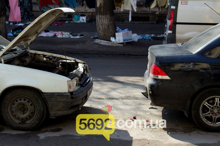 фото 5692.com.ua, тройное ДТП