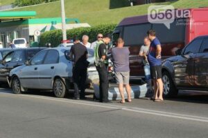 фото 056.ua, ДТП на Фестивальном причале