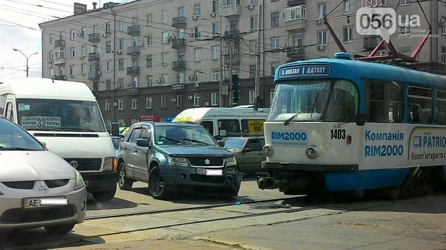 фото 056, ДТП трамвай и внедорожник