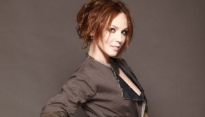 Альбина Джанабаева