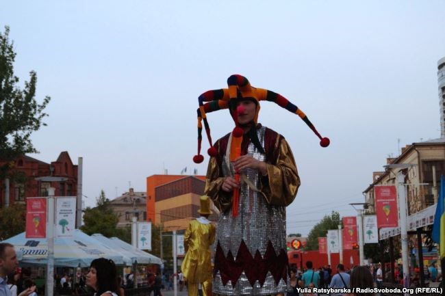 e630354b-ba30-4dc8-8035-9aeb82334558w650r0s