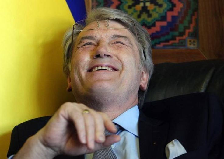 ebef040124bc7bf0fd4b944a3a38dd36-viktor-yushchenko-orange-revolution