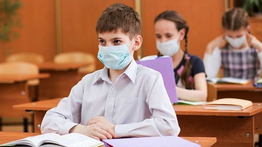 Школы из-за карантина могут самостоятельно переносить каникулы
