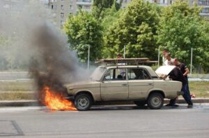 фото zanoza-news.com, "ВАЗ" горит
