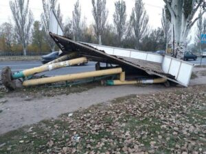 В Днепре мужчину раздавила кабина фуры (фото)