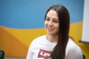 Спортсменка из Днепропетровщины получила бронзу на Кубке мира по вольной борьбе