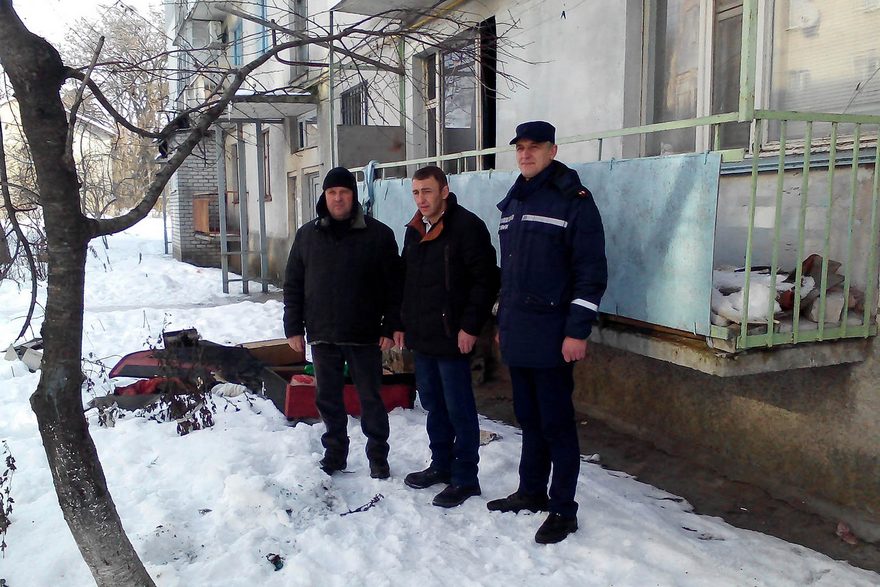 фото ГСЧС, герой, спасший девочку