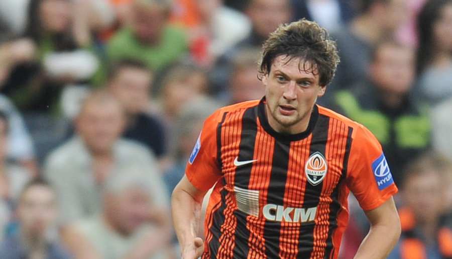 Селезнев разорвал контракт с Шахтером