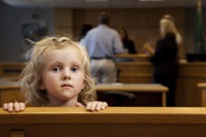 girl-in-court-casa_0