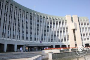 В горсовете Днепра хотят ликвидировать департамент друзей и одноклассников партии Садового